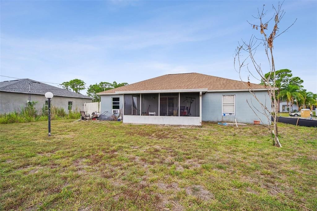 For Sale: $259,900 (3 beds, 2 baths, 1332 Square Feet)