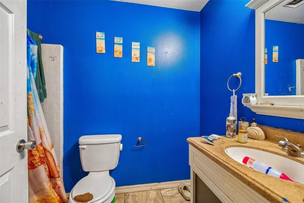 For Sale: $259,900 (3 beds, 2 baths, 1332 Square Feet)