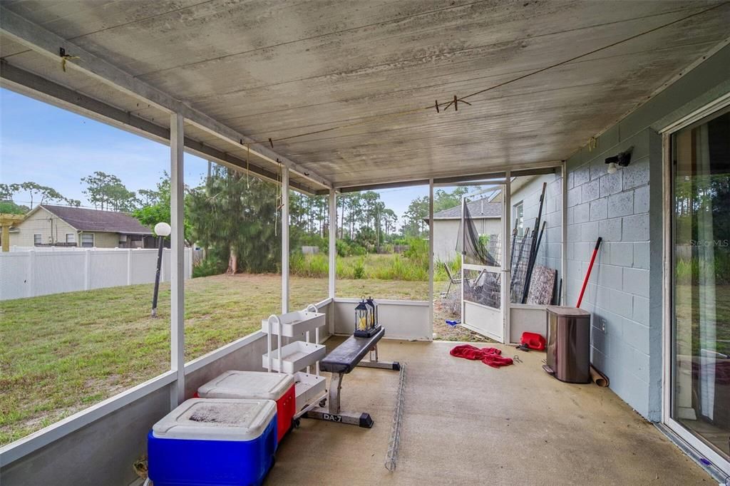 For Sale: $259,900 (3 beds, 2 baths, 1332 Square Feet)