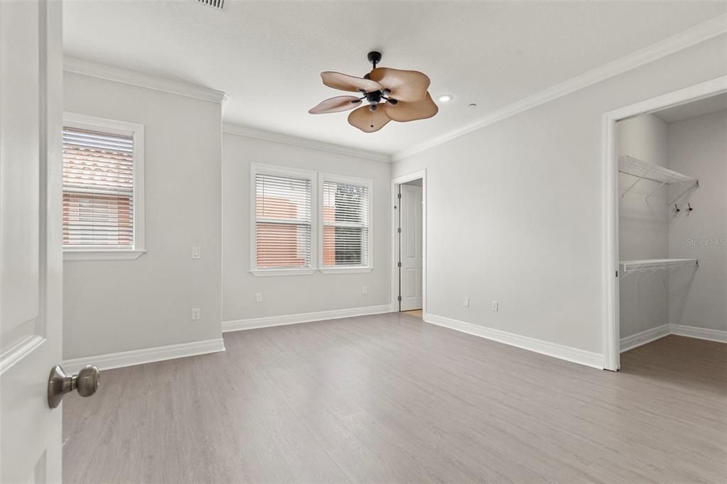 For Sale: $815,000 (2 beds, 3 baths, 2004 Square Feet)