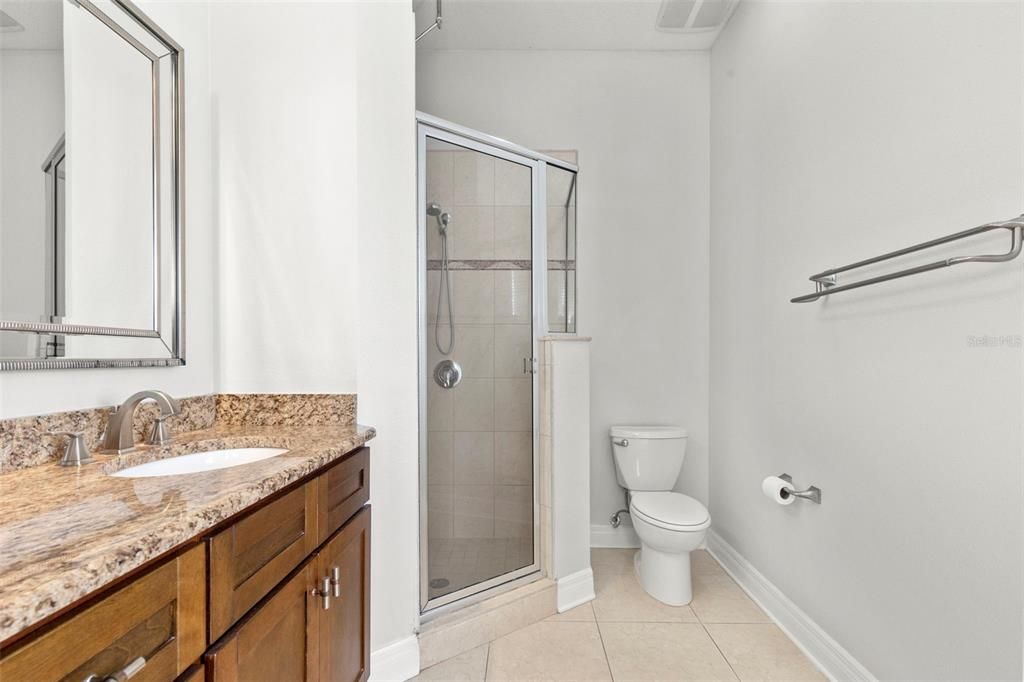 For Sale: $815,000 (2 beds, 3 baths, 2004 Square Feet)