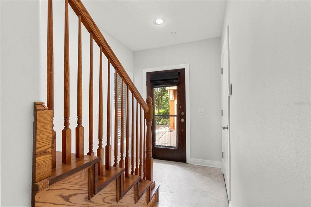 For Sale: $815,000 (2 beds, 3 baths, 2004 Square Feet)