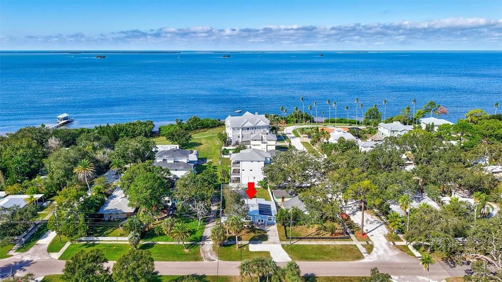 For Sale: $495,000 (2 beds, 2 baths, 1316 Square Feet)