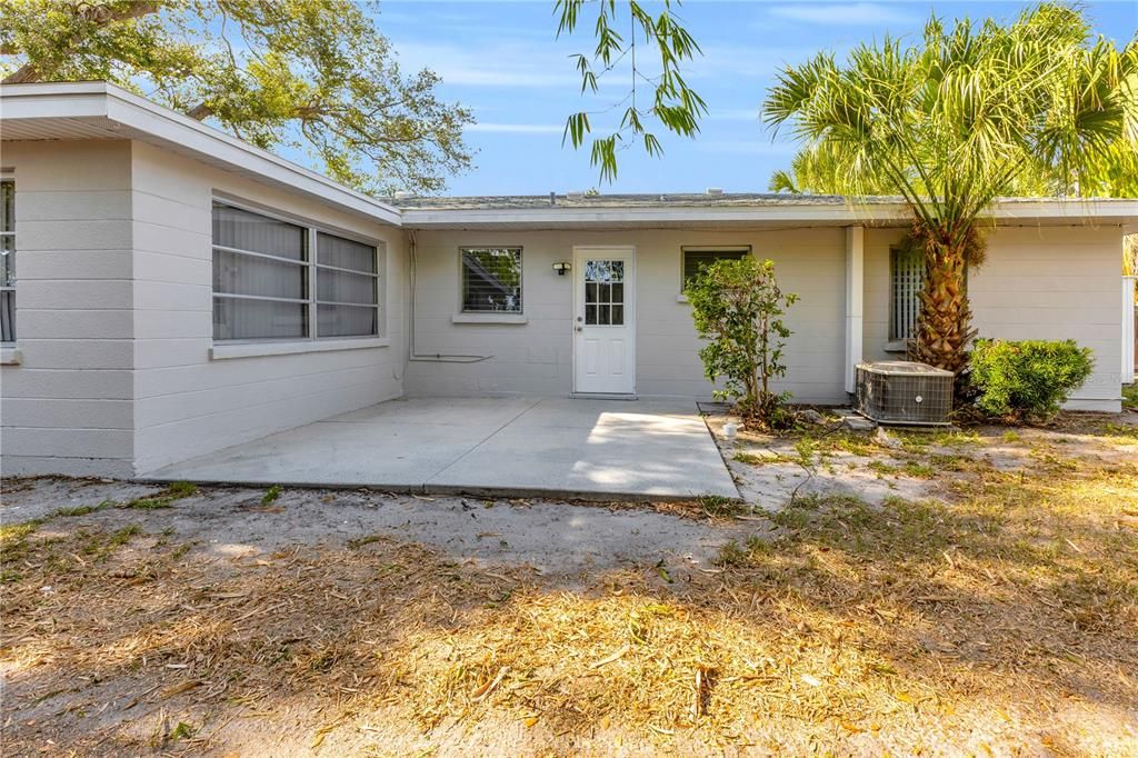 For Sale: $329,500 (3 beds, 2 baths, 1318 Square Feet)