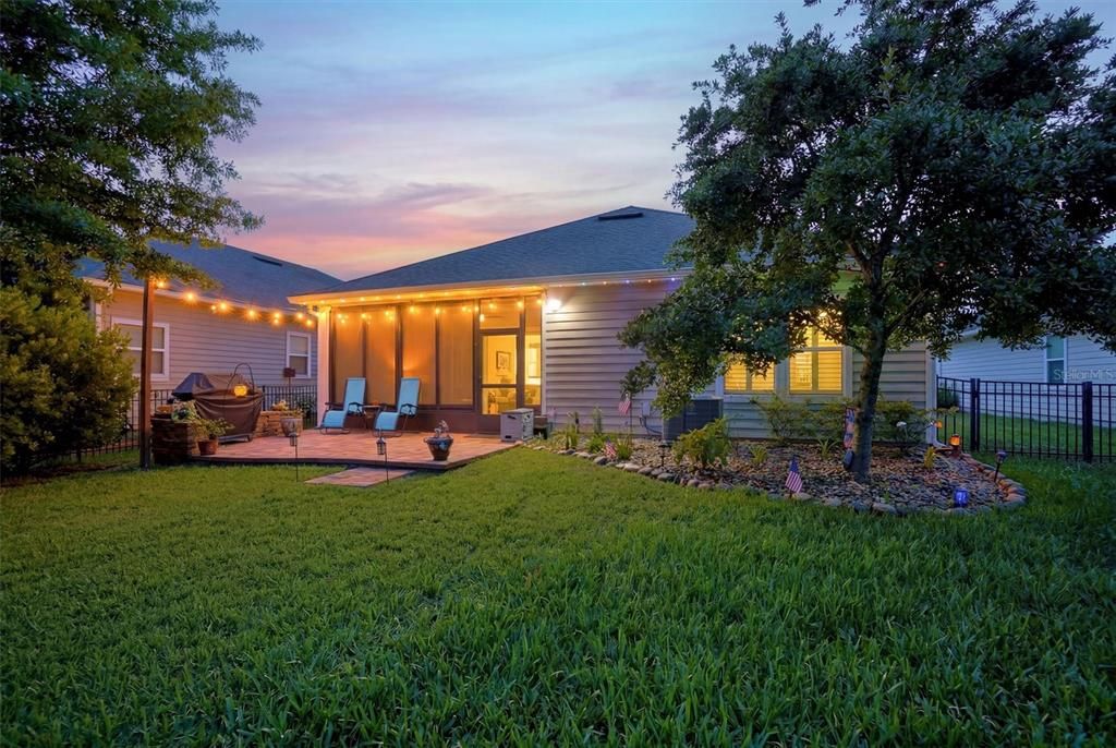 For Sale: $439,900 (3 beds, 2 baths, 1716 Square Feet)