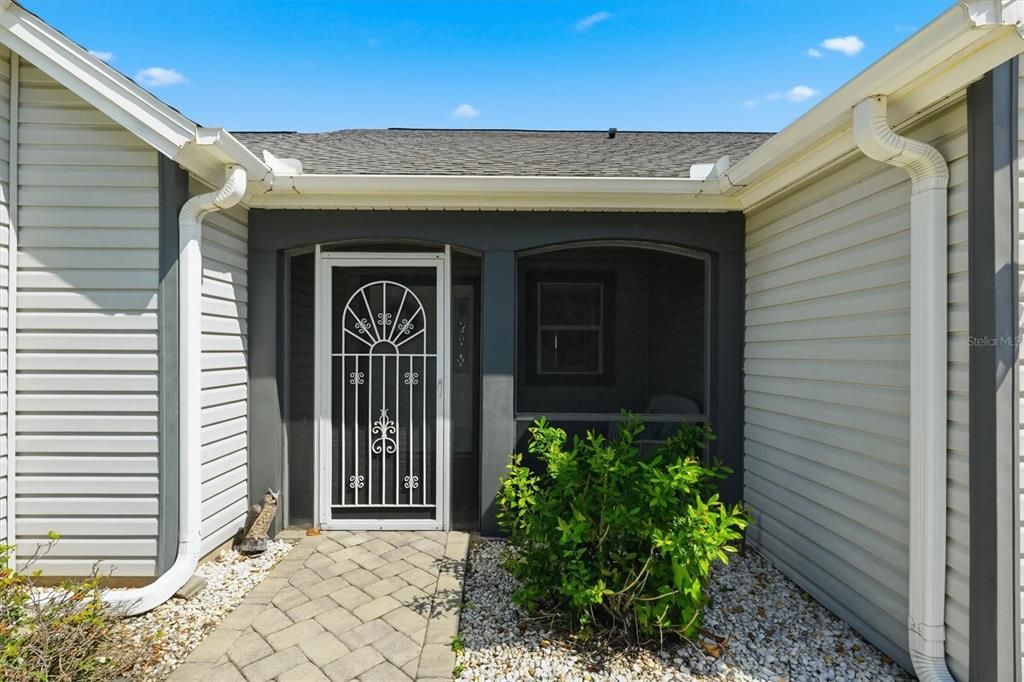 For Sale: $339,000 (2 beds, 2 baths, 1541 Square Feet)