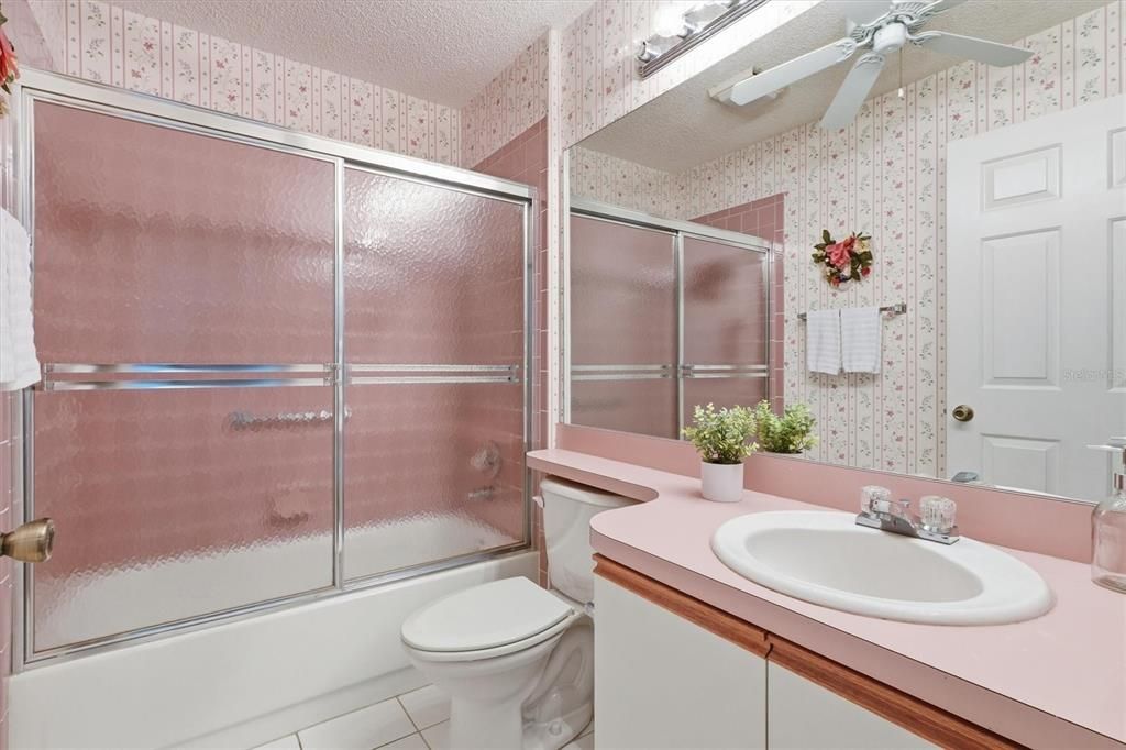 For Sale: $339,000 (2 beds, 2 baths, 1541 Square Feet)