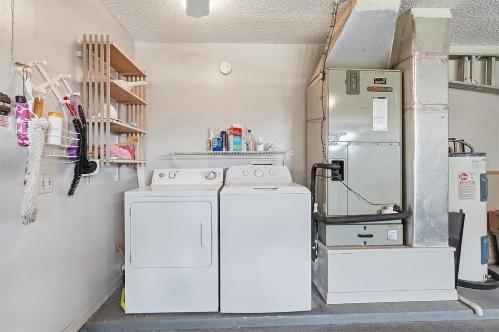 For Sale: $339,000 (2 beds, 2 baths, 1541 Square Feet)