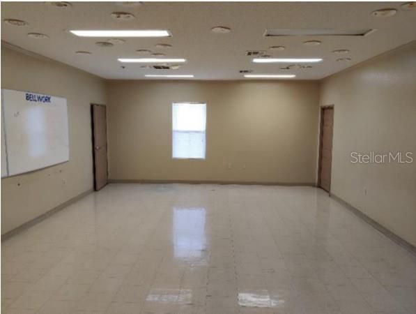 For Sale: $4,400,000 (0 beds, 0 baths, 33950 Square Feet)