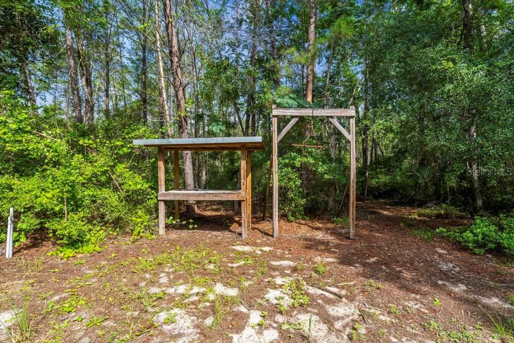 For Sale: $249,000 (2 beds, 2 baths, 1176 Square Feet)
