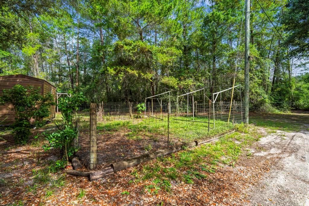 For Sale: $249,000 (2 beds, 2 baths, 1176 Square Feet)