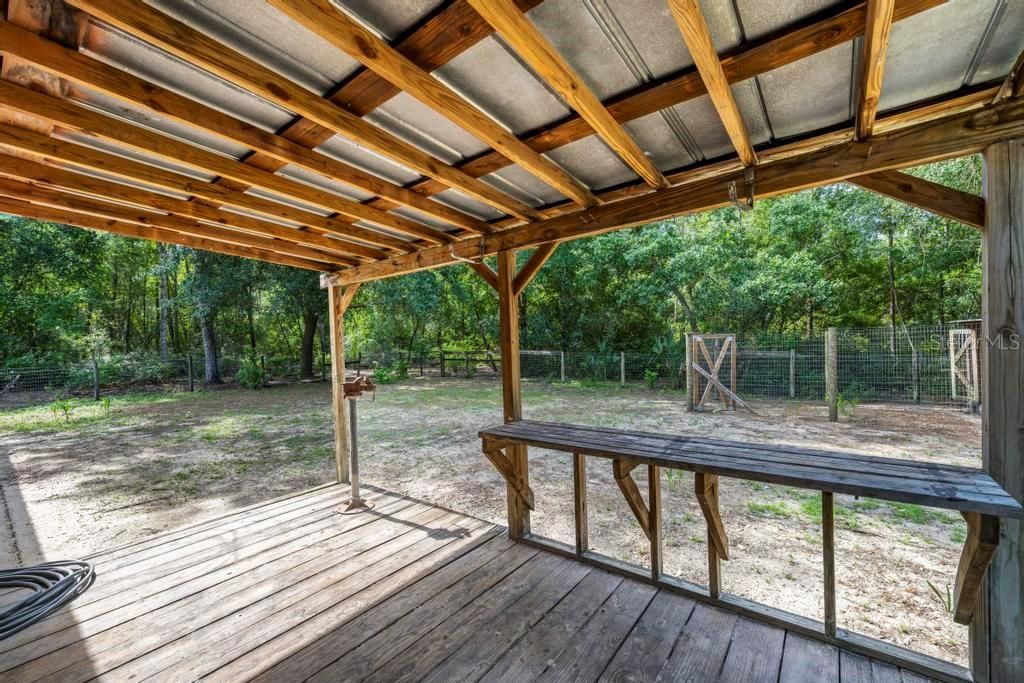 For Sale: $249,000 (2 beds, 2 baths, 1176 Square Feet)