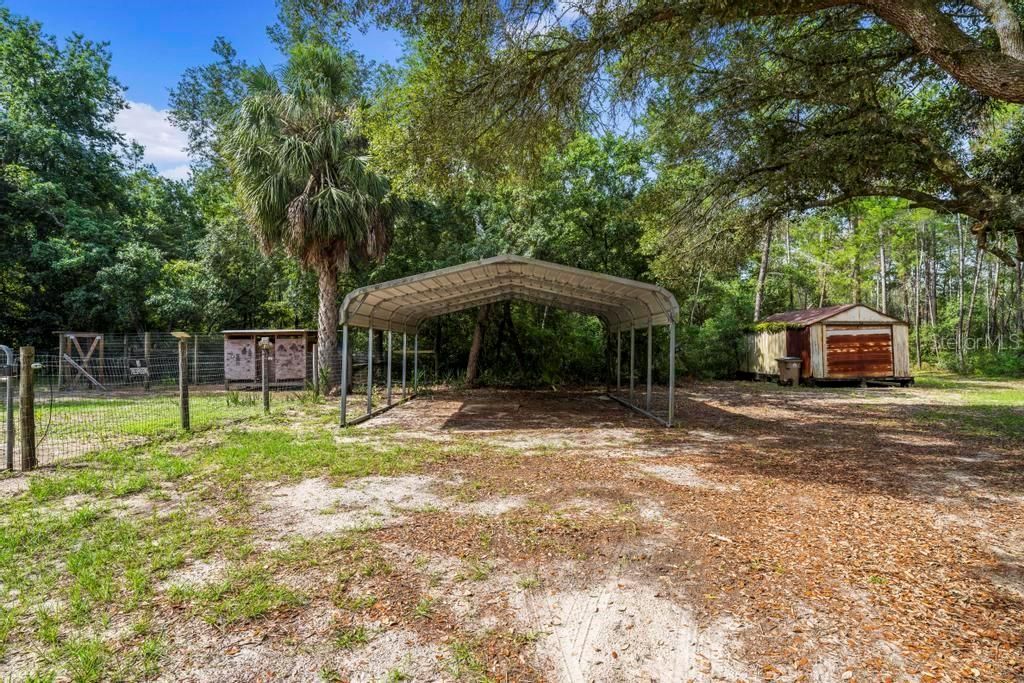 For Sale: $249,000 (2 beds, 2 baths, 1176 Square Feet)
