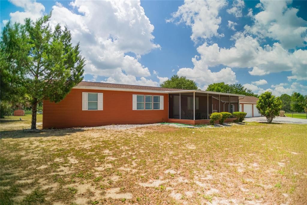For Sale: $670,000 (3 beds, 2 baths, 1512 Square Feet)