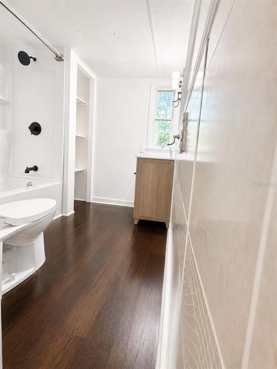 For Sale: $199,900 (3 beds, 2 baths, 1450 Square Feet)