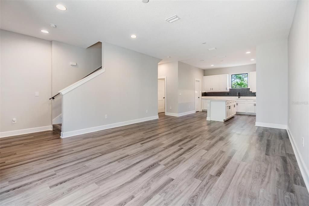 For Rent: $4,500 (3 beds, 3 baths, 1778 Square Feet)