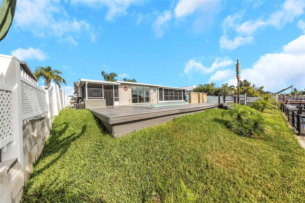 En Venta: $433,000 (2 camas, 2 baños, 1461 Pies cuadrados)