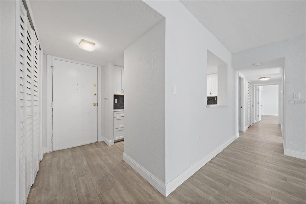 For Rent: $3,600 (2 beds, 2 baths, 1320 Square Feet)