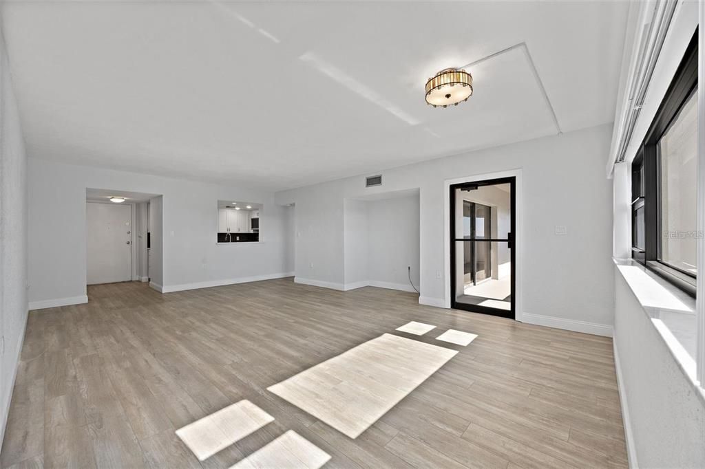 For Rent: $3,600 (2 beds, 2 baths, 1320 Square Feet)