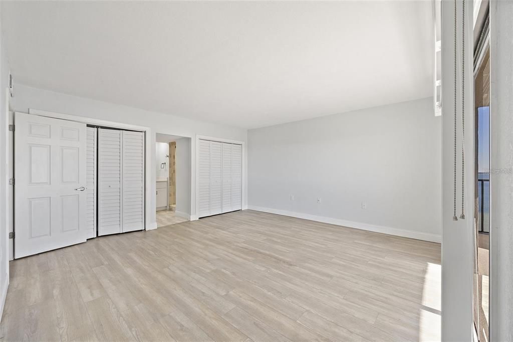 For Rent: $3,600 (2 beds, 2 baths, 1320 Square Feet)