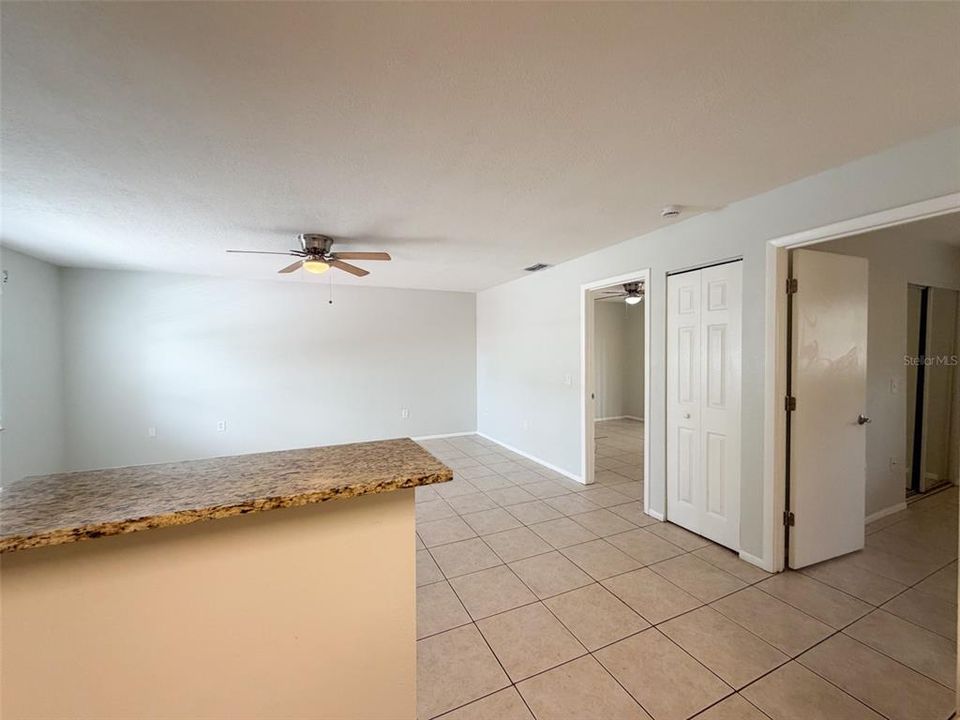 For Rent: $1,495 (2 beds, 1 baths, 860 Square Feet)