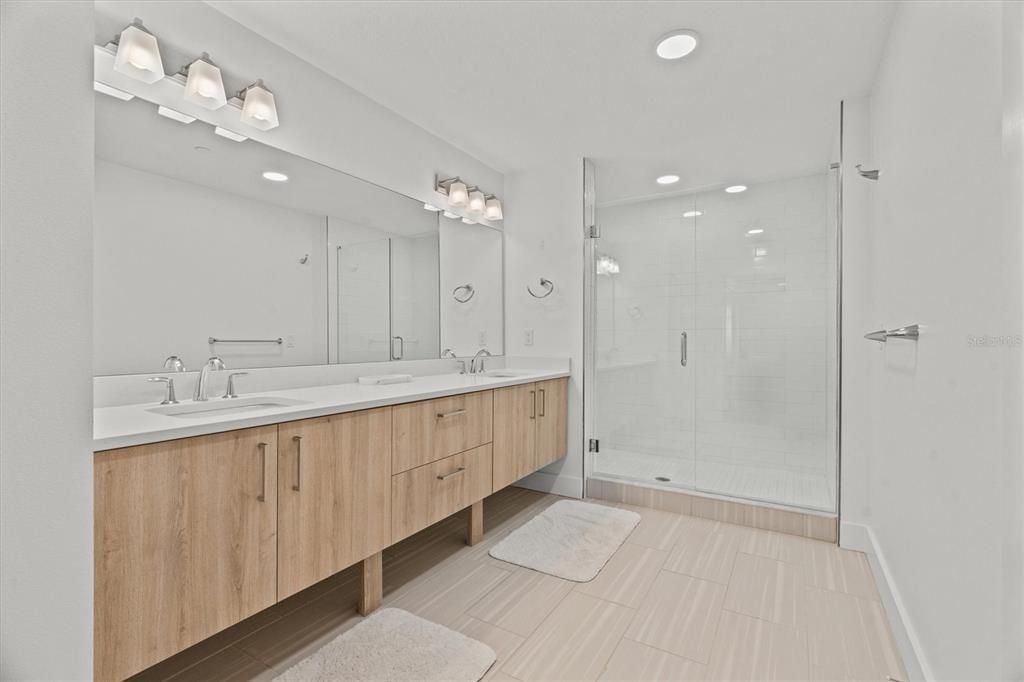 For Sale: $769,000 (3 beds, 2 baths, 1459 Square Feet)