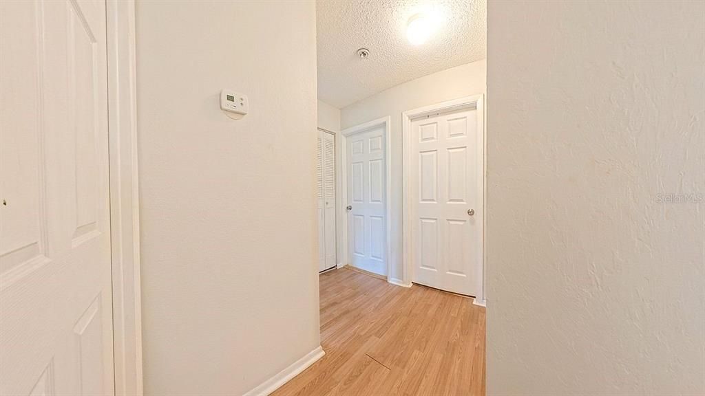 For Sale: $145,000 (3 beds, 2 baths, 1250 Square Feet)