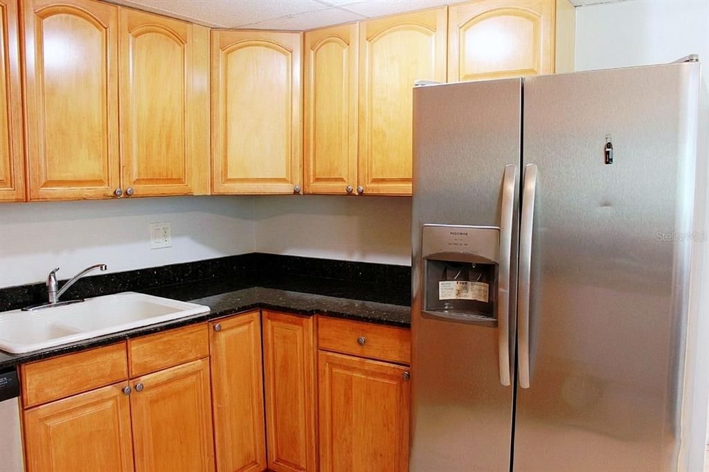 For Sale: $145,000 (3 beds, 2 baths, 1250 Square Feet)