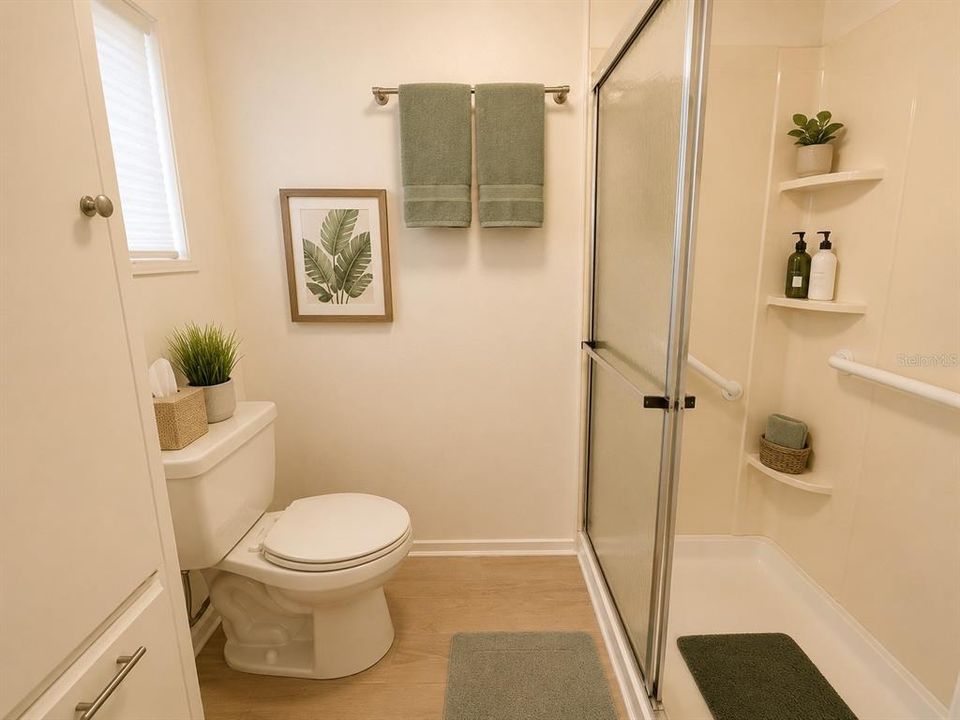 For Sale: $219,900 (2 beds, 2 baths, 960 Square Feet)