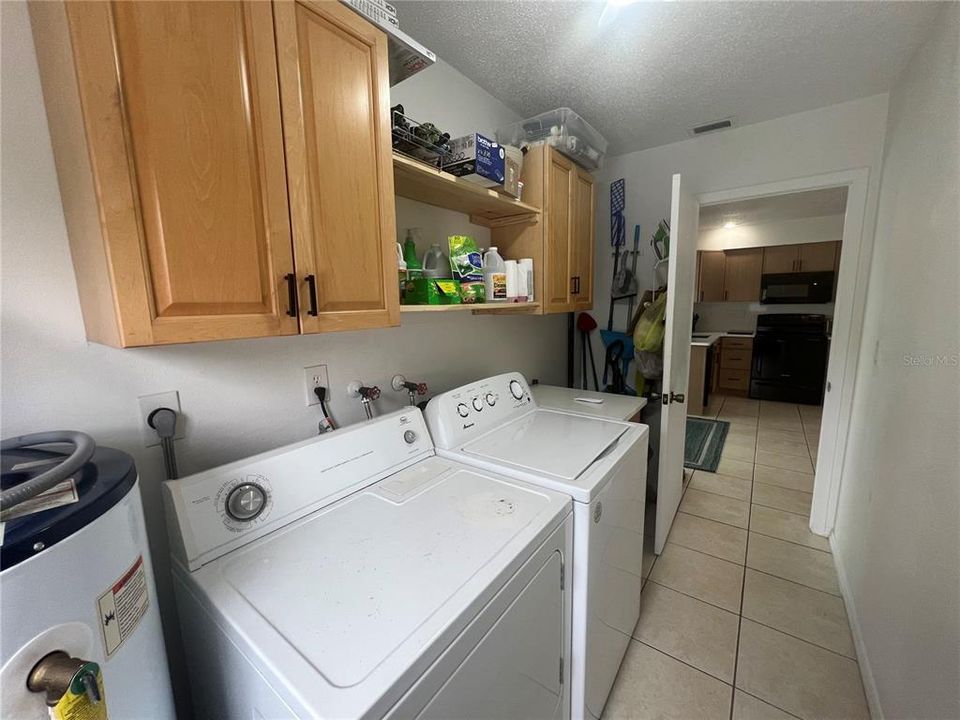 For Rent: $1,900 (2 beds, 2 baths, 1196 Square Feet)