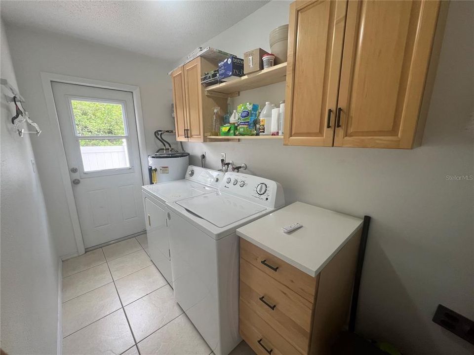 For Rent: $1,900 (2 beds, 2 baths, 1196 Square Feet)