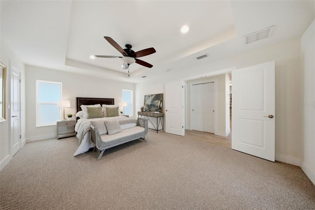 For Sale: $800,000 (3 beds, 4 baths, 2227 Square Feet)
