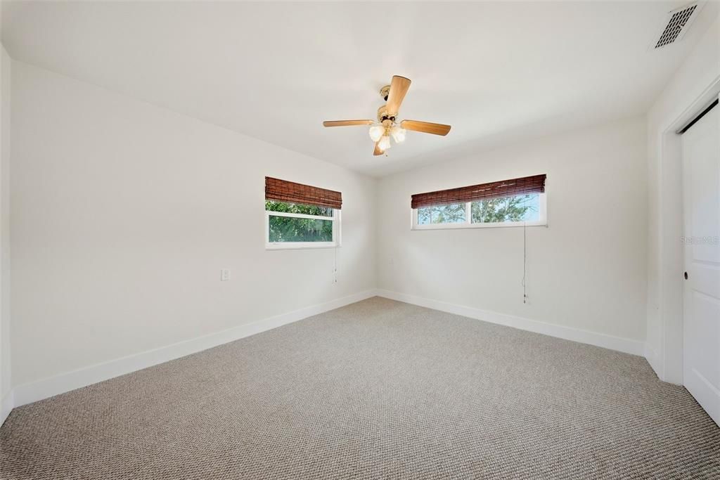 For Sale: $800,000 (3 beds, 4 baths, 2227 Square Feet)