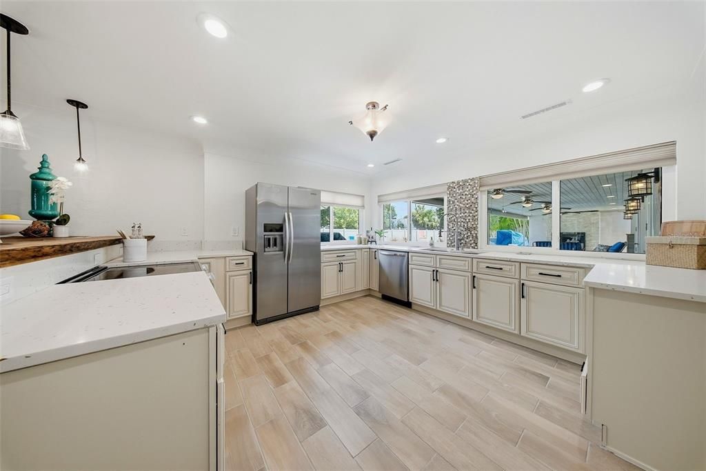 For Sale: $800,000 (3 beds, 4 baths, 2227 Square Feet)