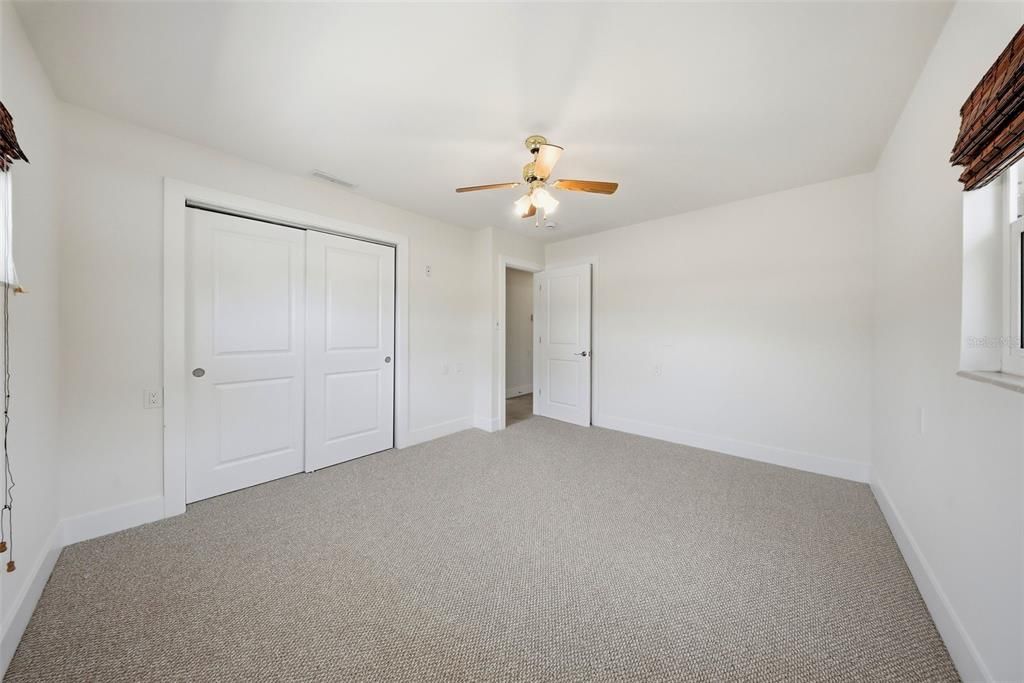 For Sale: $800,000 (3 beds, 4 baths, 2227 Square Feet)