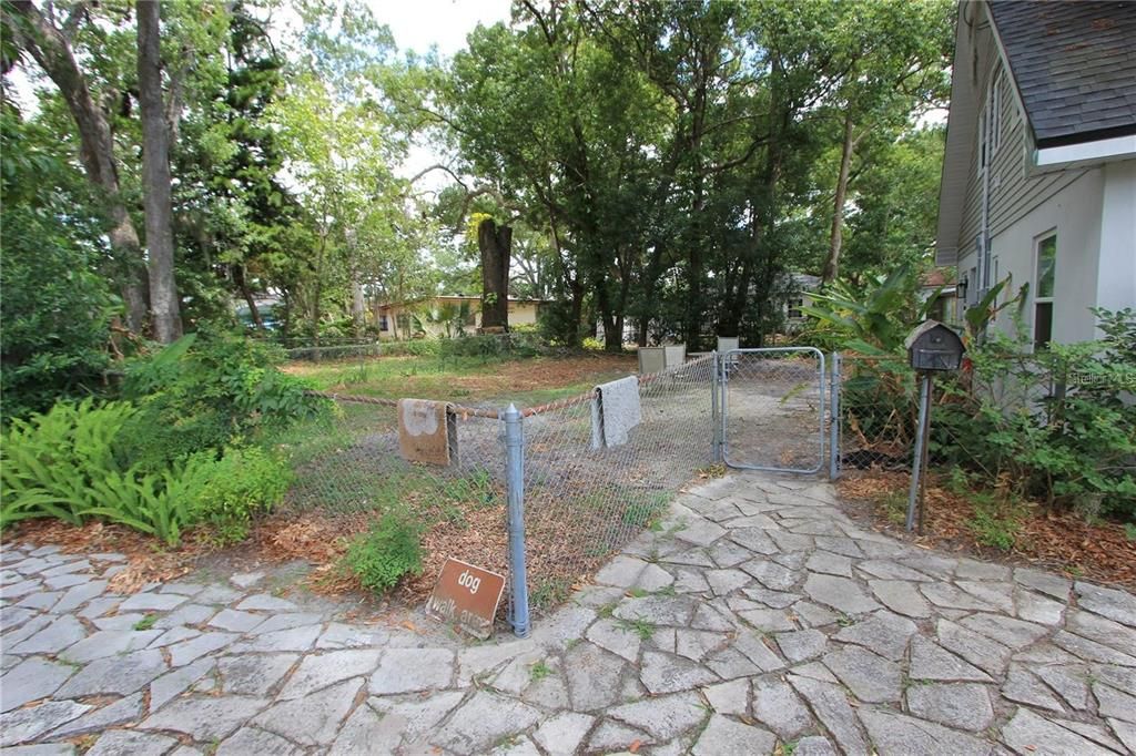 В аренду: $2,350 (3 спален, 2 ванн, 1156 Квадратных фут)