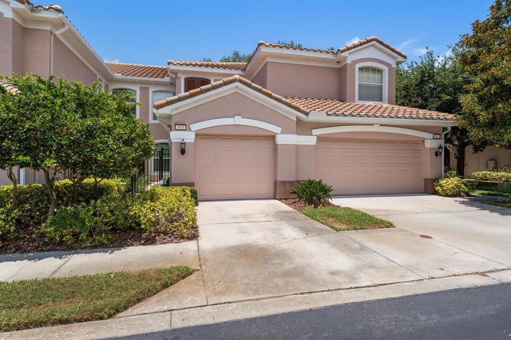 For Sale: $372,000 (2 beds, 2 baths, 1638 Square Feet)