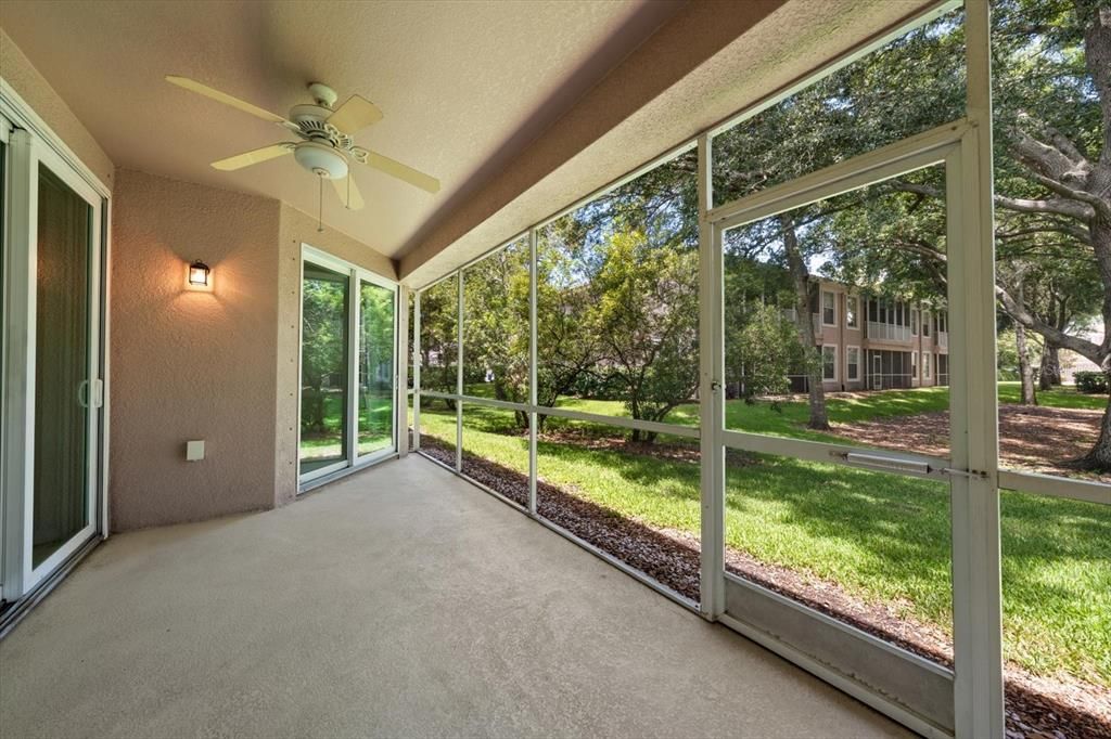For Sale: $372,000 (2 beds, 2 baths, 1638 Square Feet)