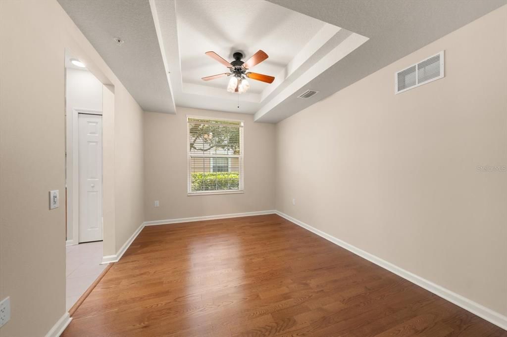 For Sale: $372,000 (2 beds, 2 baths, 1638 Square Feet)