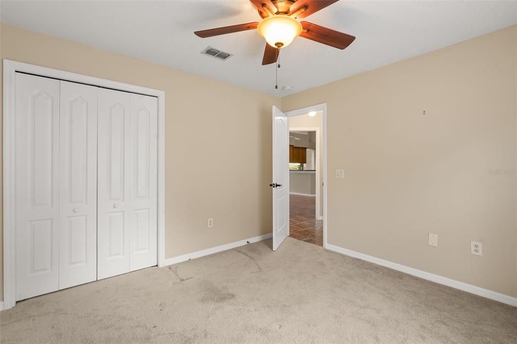 For Sale: $389,900 (4 beds, 3 baths, 2069 Square Feet)