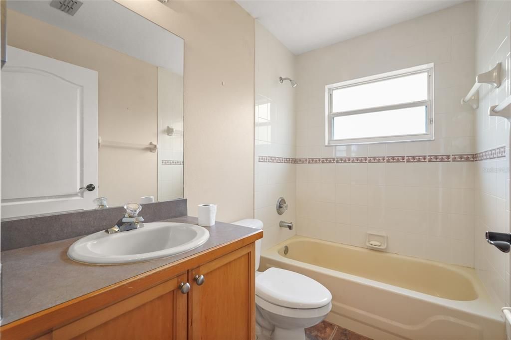 For Sale: $389,900 (4 beds, 3 baths, 2069 Square Feet)