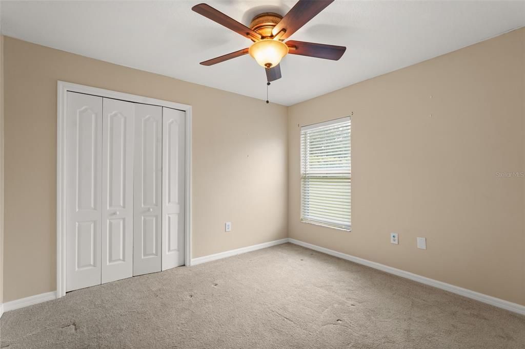 For Sale: $389,900 (4 beds, 3 baths, 2069 Square Feet)