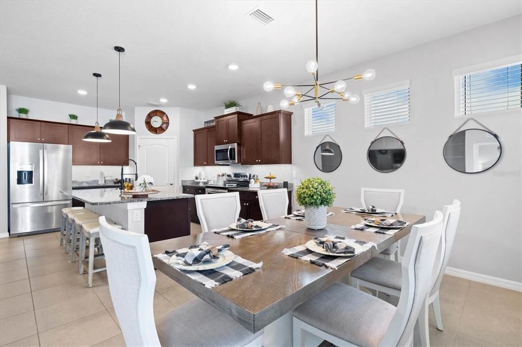 For Rent: $2,950 (4 beds, 2 baths, 2047 Square Feet)