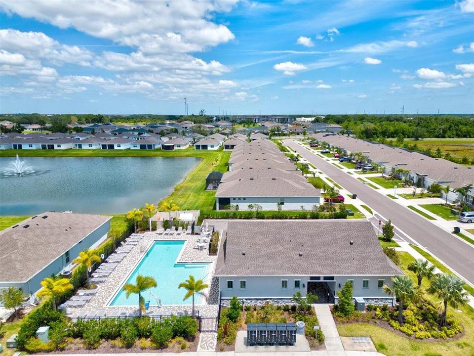 For Rent: $2,950 (4 beds, 2 baths, 2047 Square Feet)