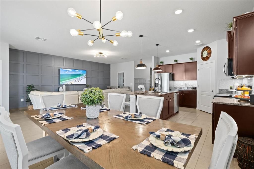 For Rent: $2,950 (4 beds, 2 baths, 2047 Square Feet)