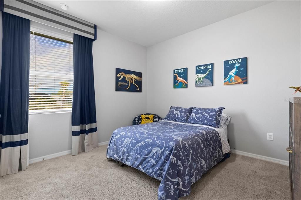 For Rent: $2,950 (4 beds, 2 baths, 2047 Square Feet)
