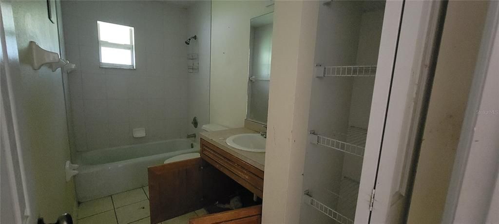 For Sale: $130,000 (3 beds, 2 baths, 1929 Square Feet)