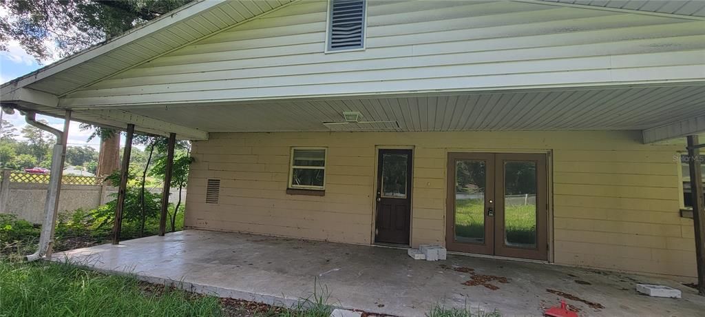 For Sale: $130,000 (3 beds, 2 baths, 1929 Square Feet)