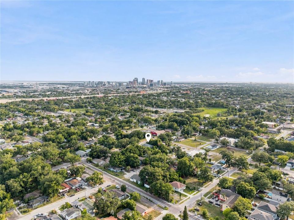 For Sale: $379,900 (3 beds, 2 baths, 1728 Square Feet)