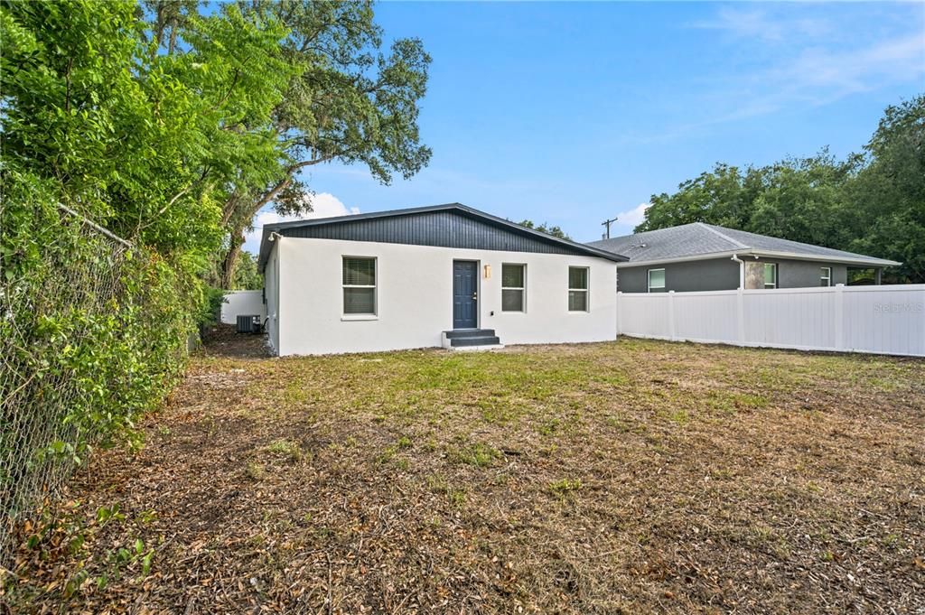 For Sale: $379,900 (3 beds, 2 baths, 1728 Square Feet)